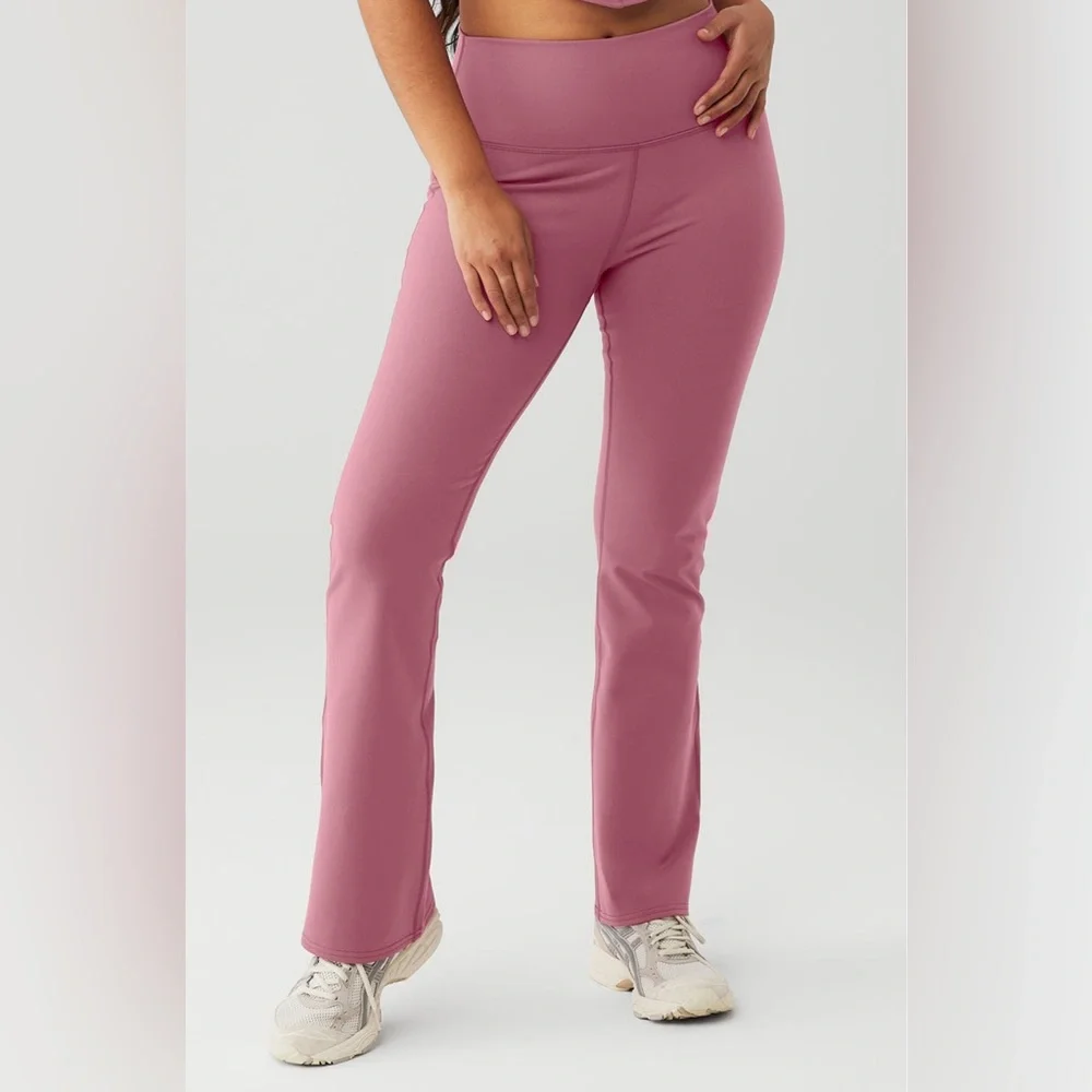 Alo’s bootcut Pink Bottoms